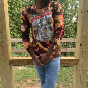 Looney Tunes long Sleeve Reverse Tie Dye Tee